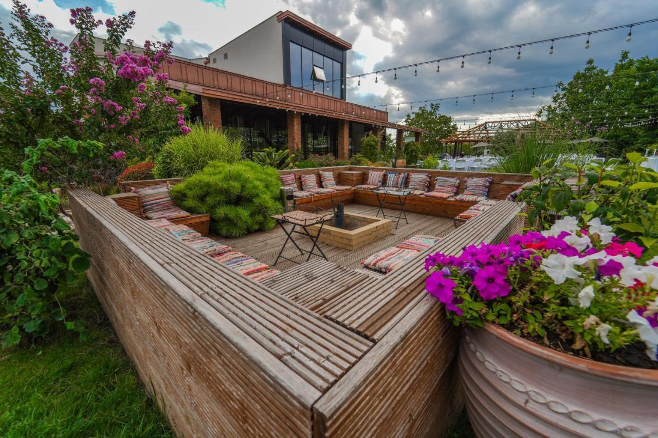 Giuaani Winery Hotel